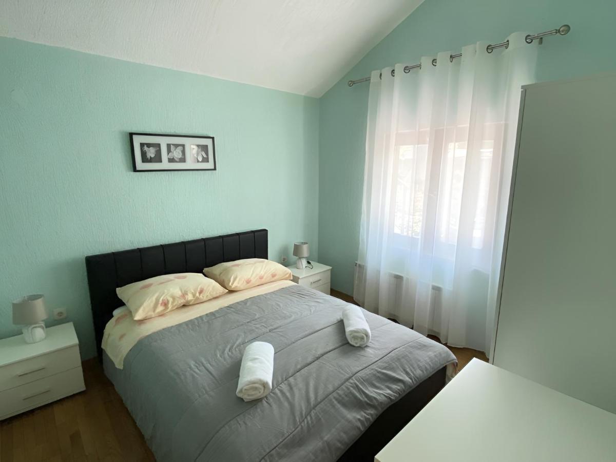 Apartmani Ana Borovac Funtana Buitenkant foto