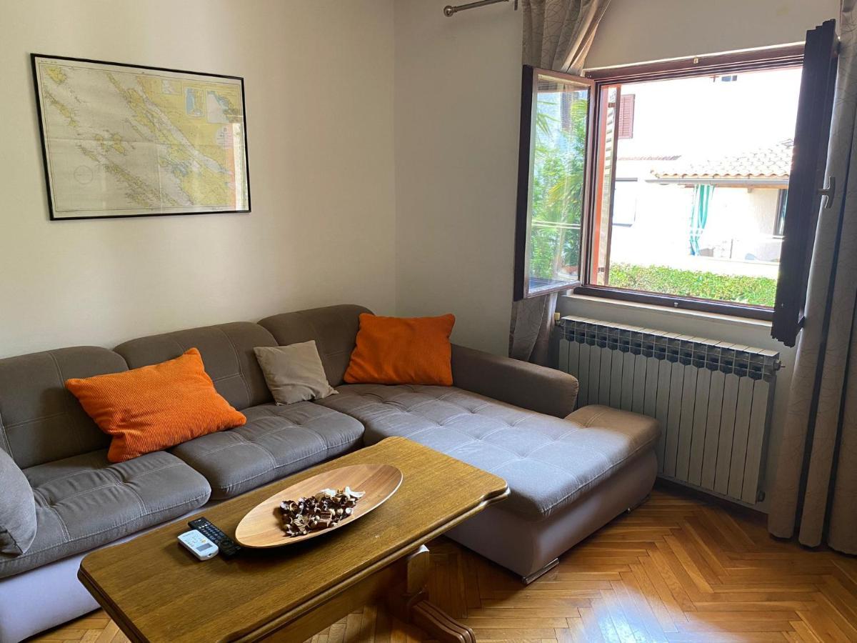 Apartmani Ana Borovac Funtana Buitenkant foto