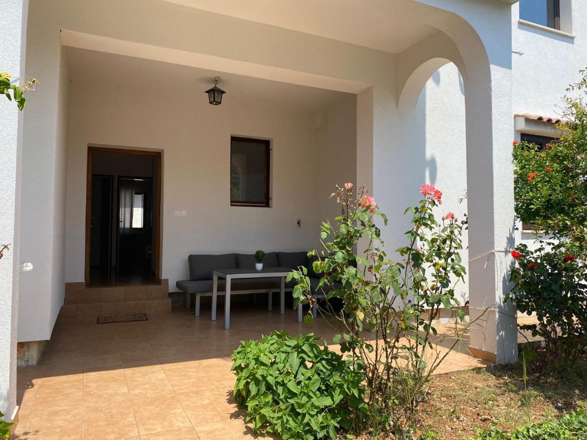 Apartmani Ana Borovac Funtana Buitenkant foto